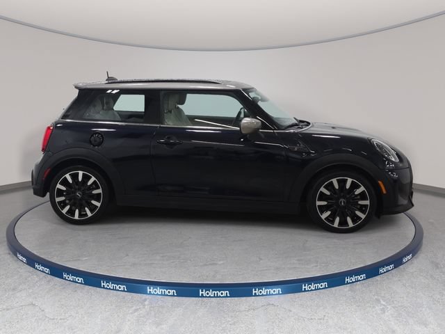 Certified 2024 MINI Cooper S FWD image 4