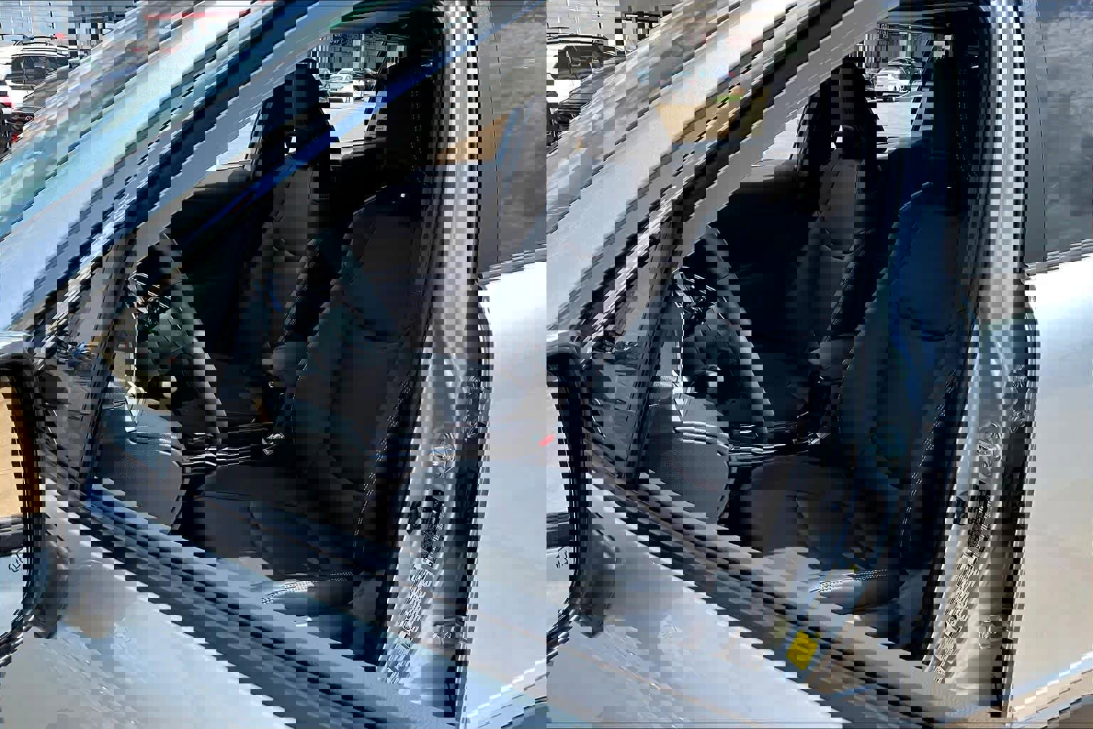 Used 2024 Toyota Corolla Cross XLE w/ Convenience Package image 8