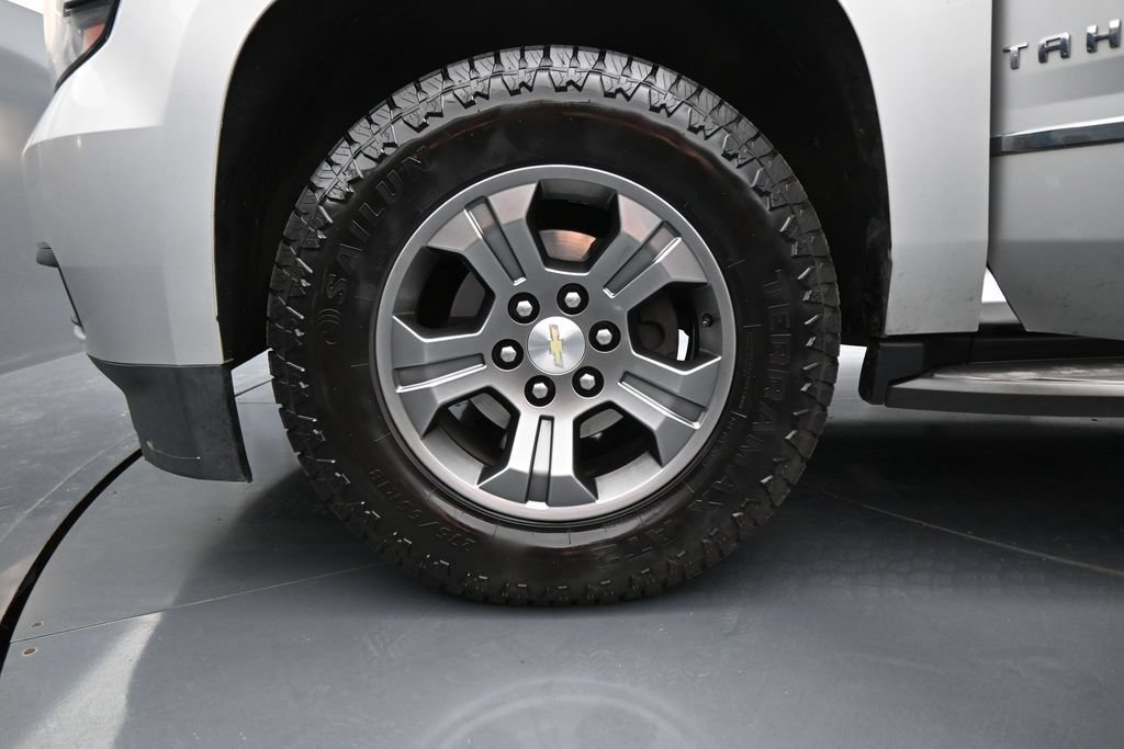 Used 2019 Chevrolet Tahoe LS w/ Max Trailering Package AWD/4WD image 27