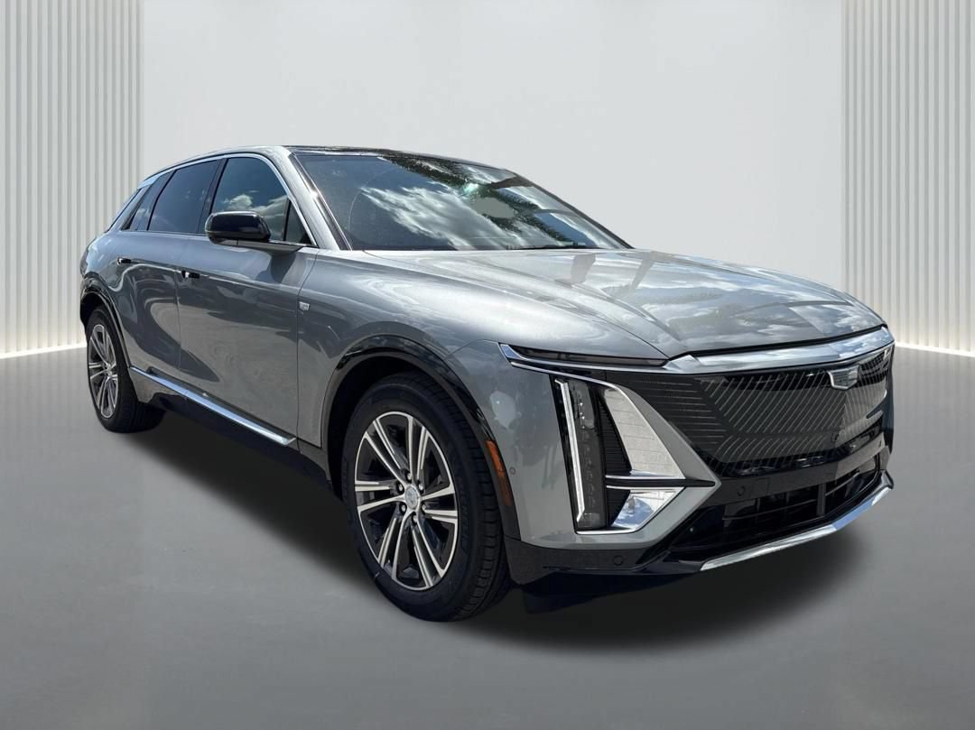 New 2026 Cadillac Lyriq Premium Luxury RWD image 3