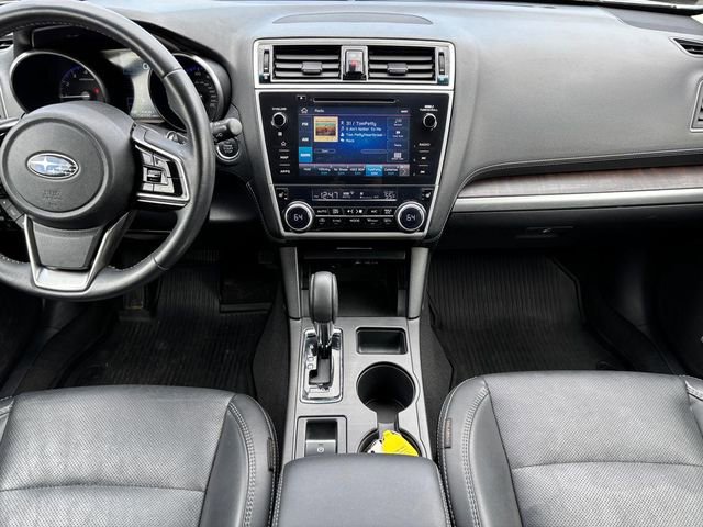 Used 2019 Subaru Outback 3.6R Limited AWD/4WD image 17