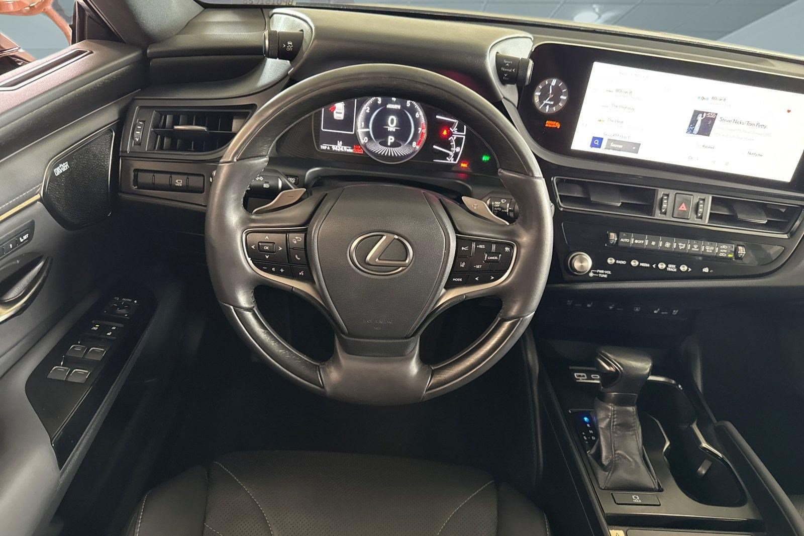 Used 2023 Lexus ES 350 w/ Accessory Package (Z1) FWD image 30