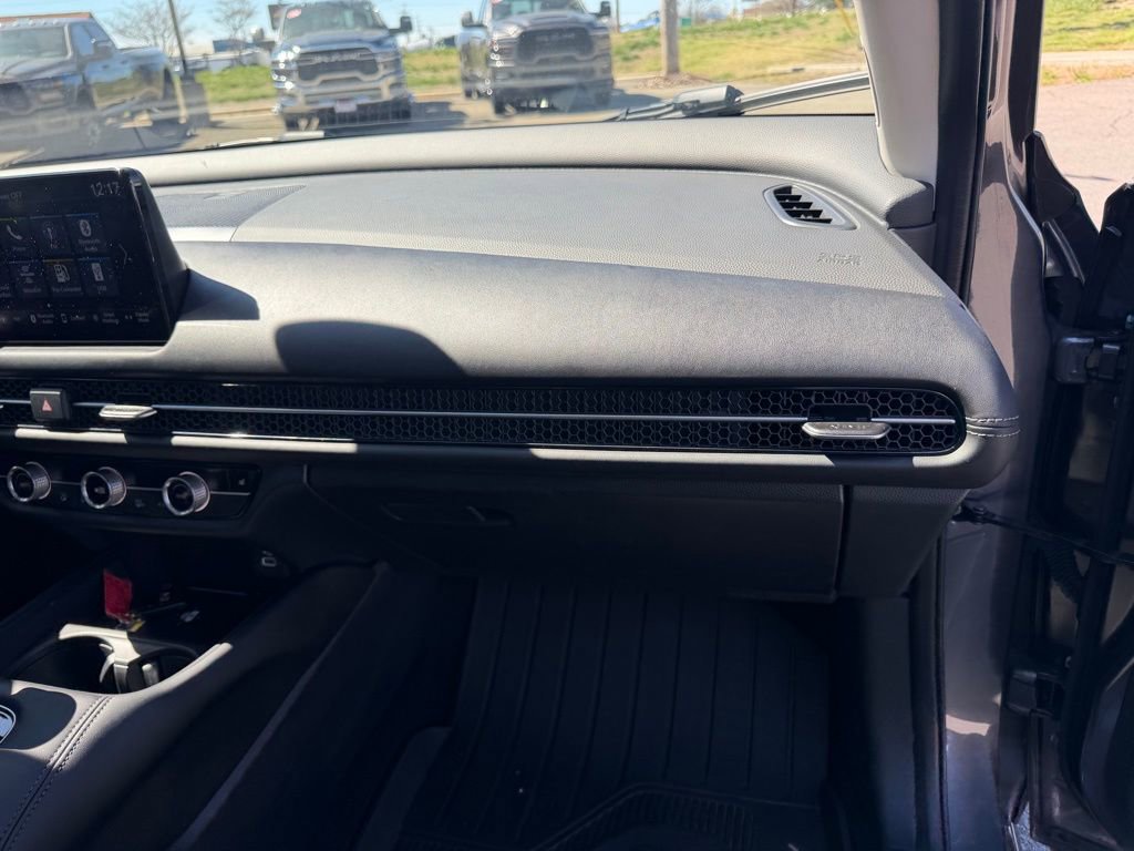 Used 2025 Honda HR-V EX-L image 32