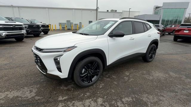 New 2026 Chevrolet Trax ACTIV w/ Sunroof Package image 4