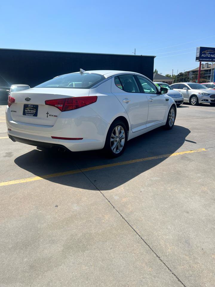 Used 2012 Kia Optima EX FWD image 7