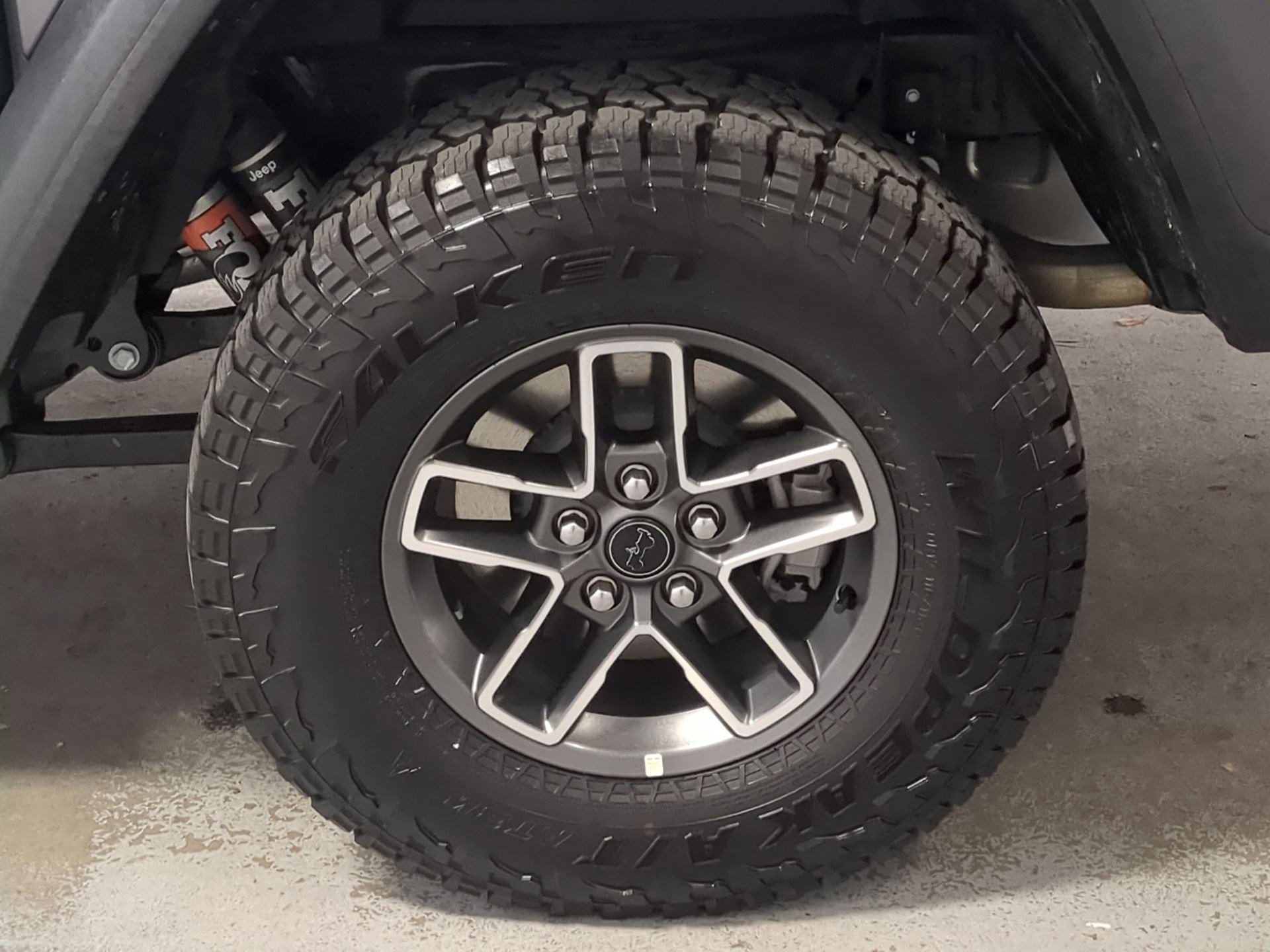 Certified 2025 Jeep Gladiator Mojave w/ Convenience Group image 21