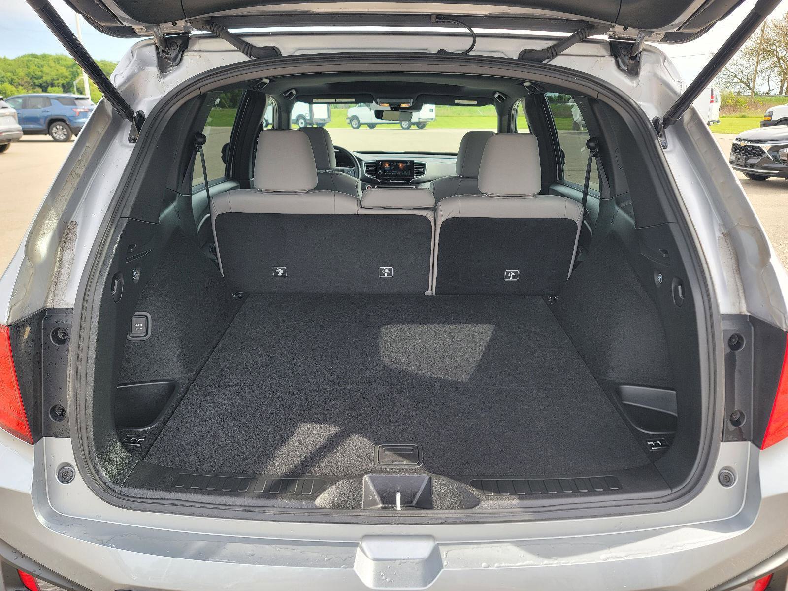 Used 2023 Honda Passport EX-L image 7