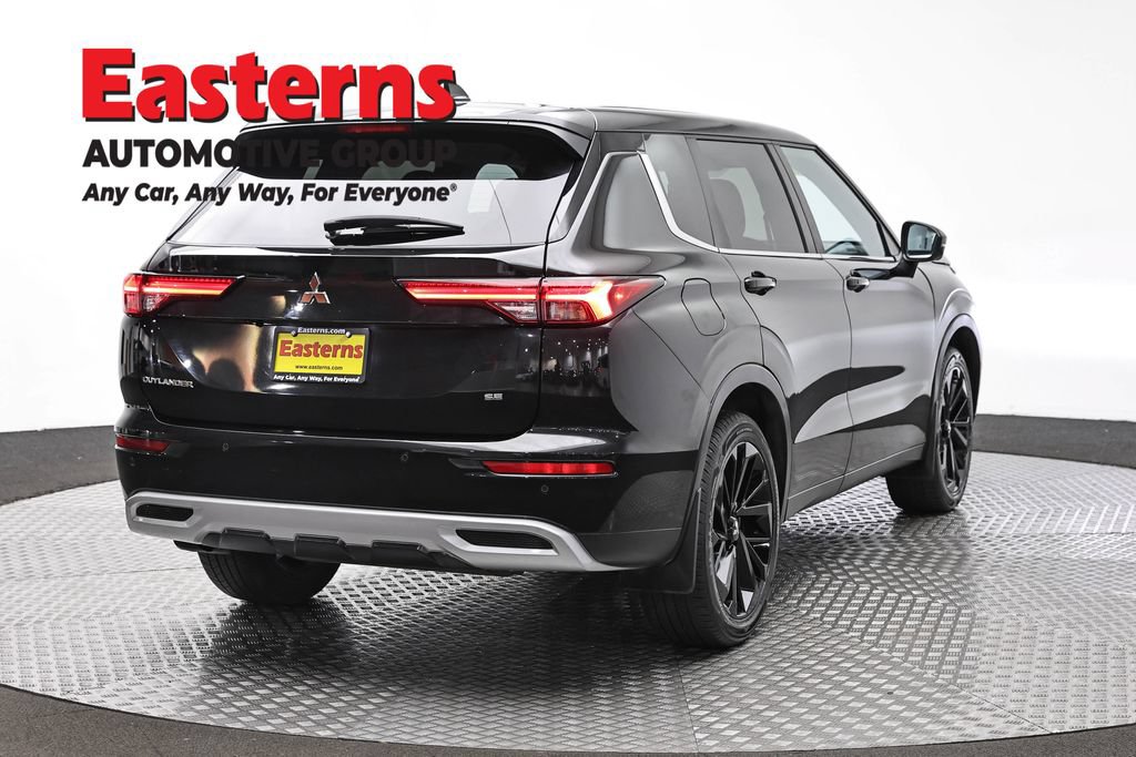 Used 2024 Mitsubishi Outlander SE AWD/4WD image 5