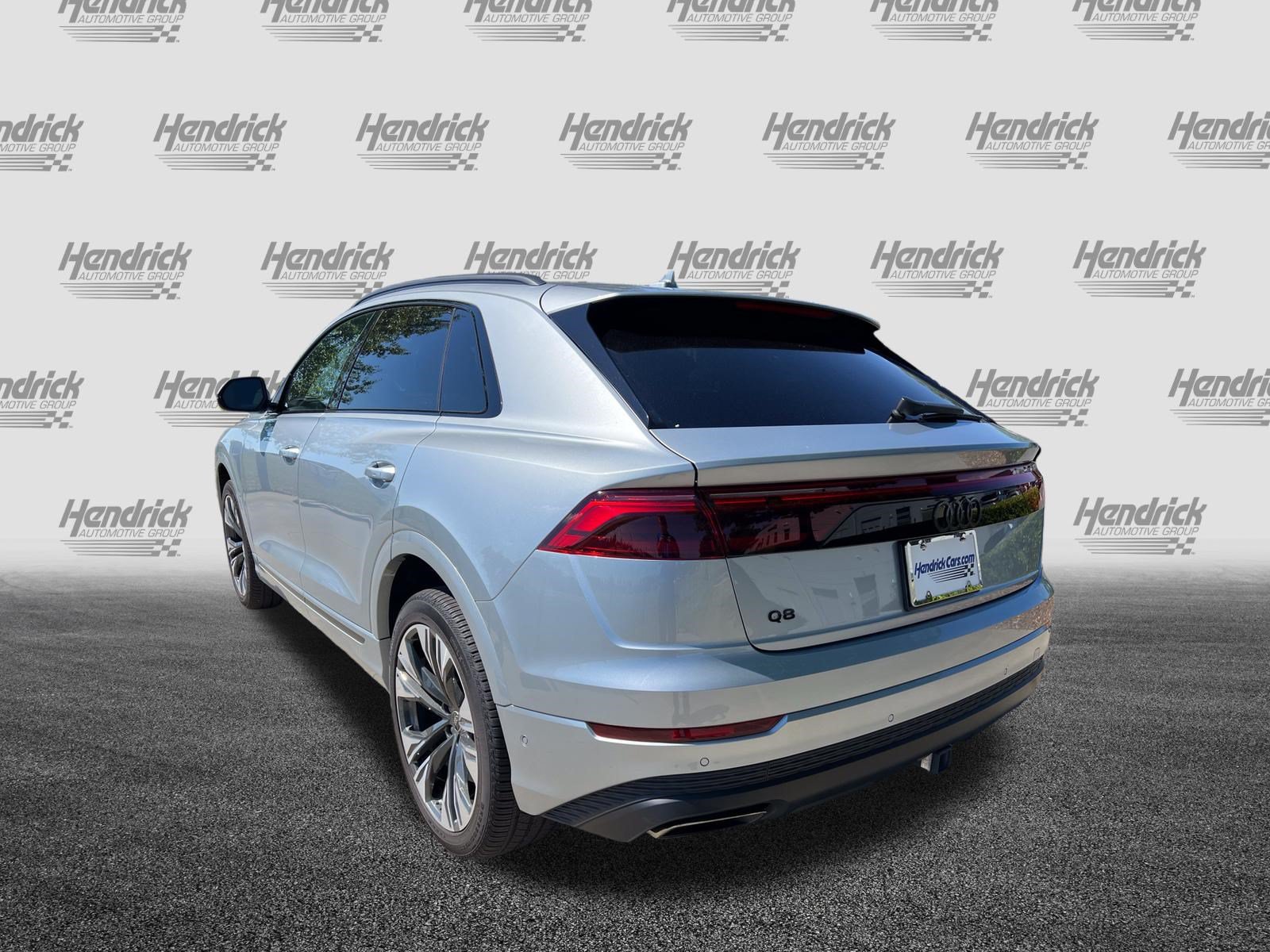 Used 2024 Audi Q8 Premium AWD/4WD image 9