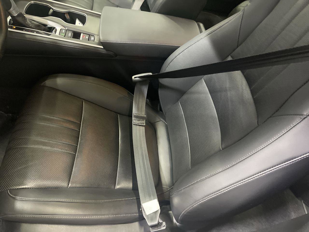 Used 2022 Honda Accord Sport Special Edition image 11