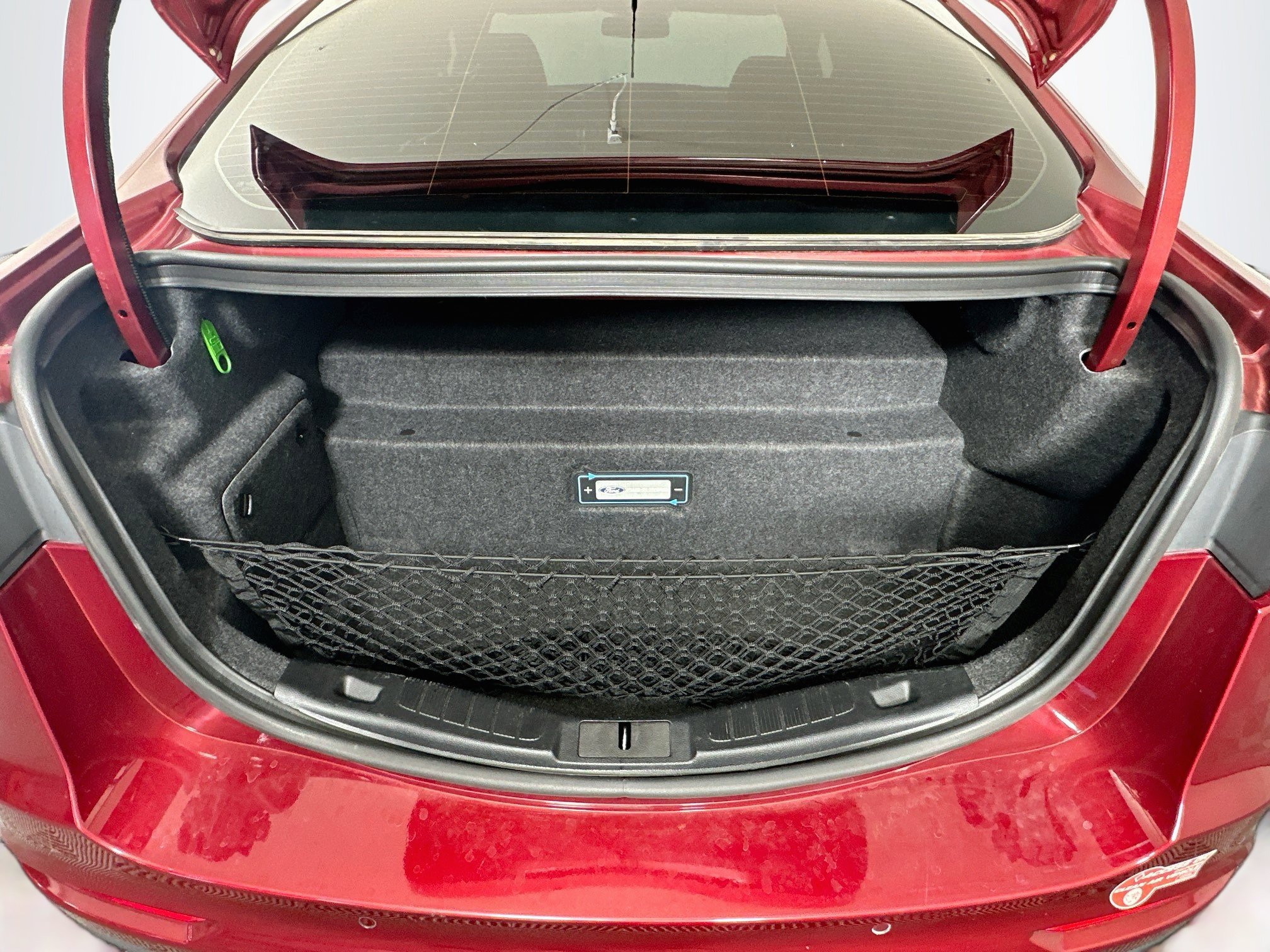 Used 2019 Ford Fusion Energi Titanium FWD image 29