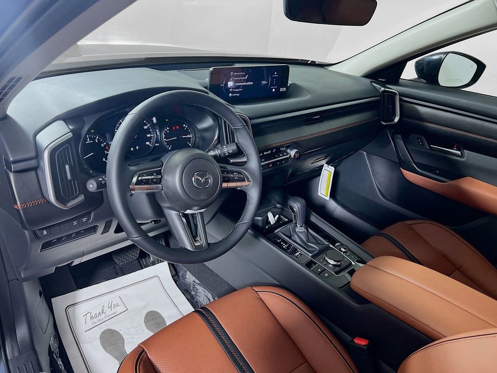 Used 2025 MAZDA CX-50 Meridian Edition w/ Apex Package image 9