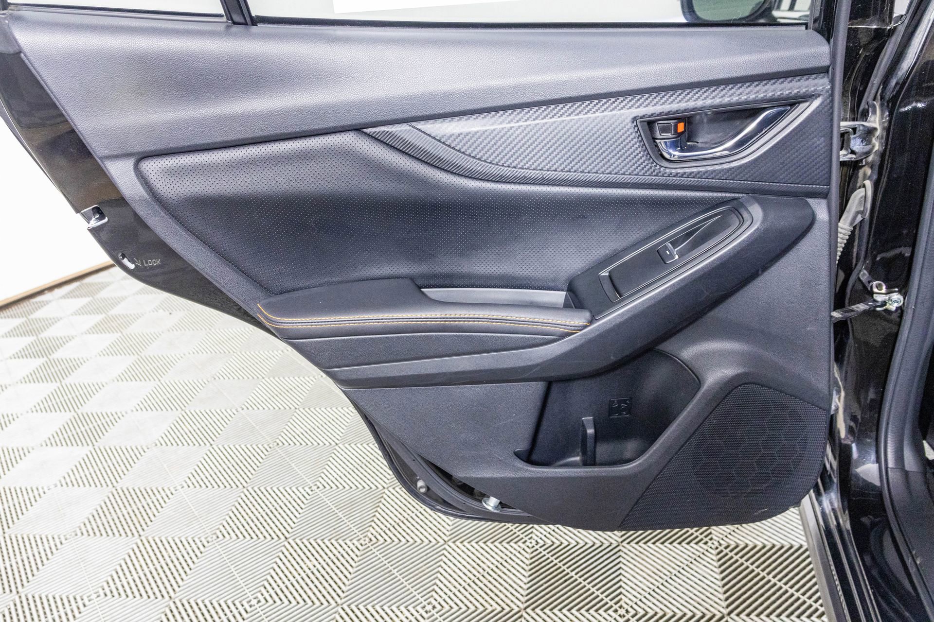 Used 2019 Subaru Crosstrek 2.0i Limited w/ Moonroof Package w/Navigation image 29