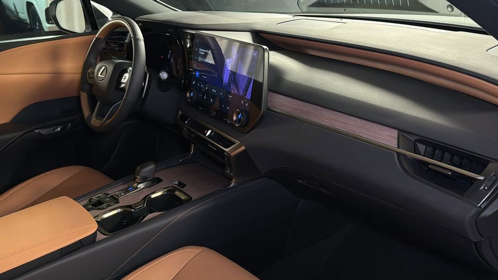Certified 2024 Lexus RX 350 Premium w/ Cold Area Package image 10
