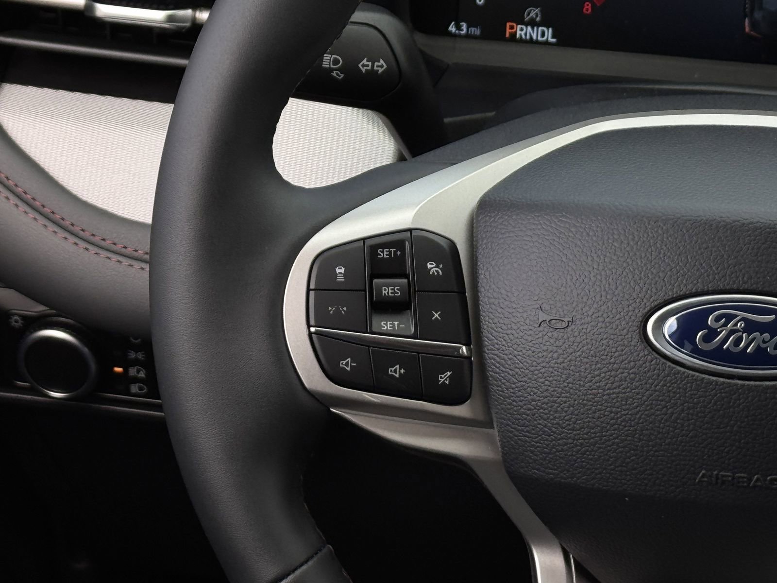 New 2026 Ford Explorer Active image 13