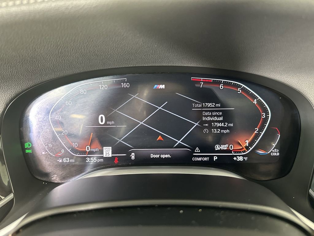 Used 2022 BMW 740i xDrive w/ Luxury Rear Seating Package image 15