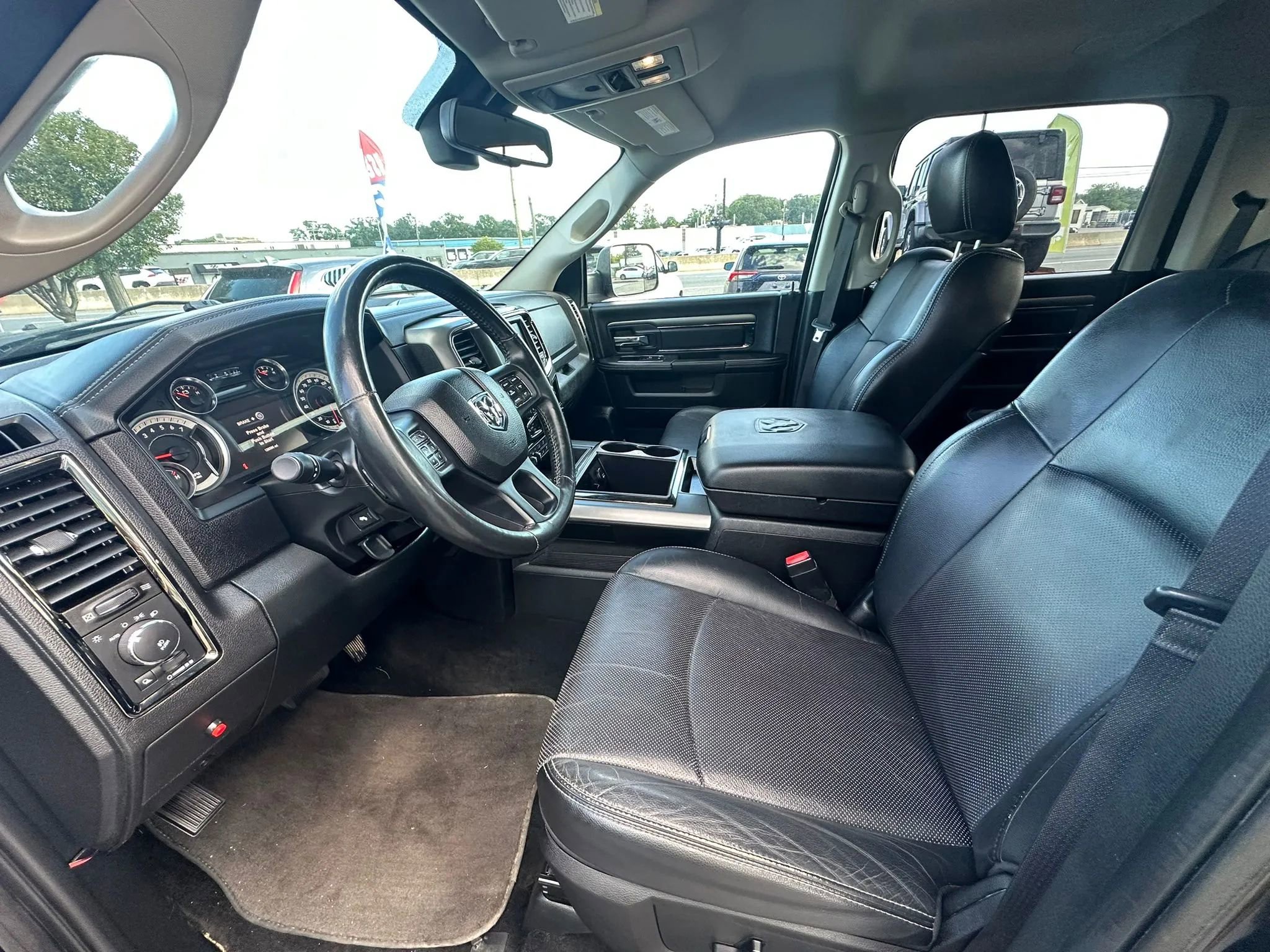 Used 2015 RAM 1500 Sport w/ Black Ram 1500 Sport Group image 12