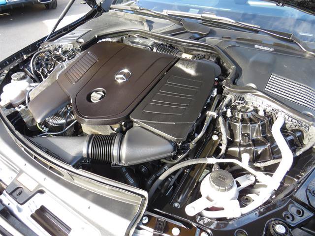 Used 2025 Mercedes-Benz C 300 4MATIC Sedan image 7
