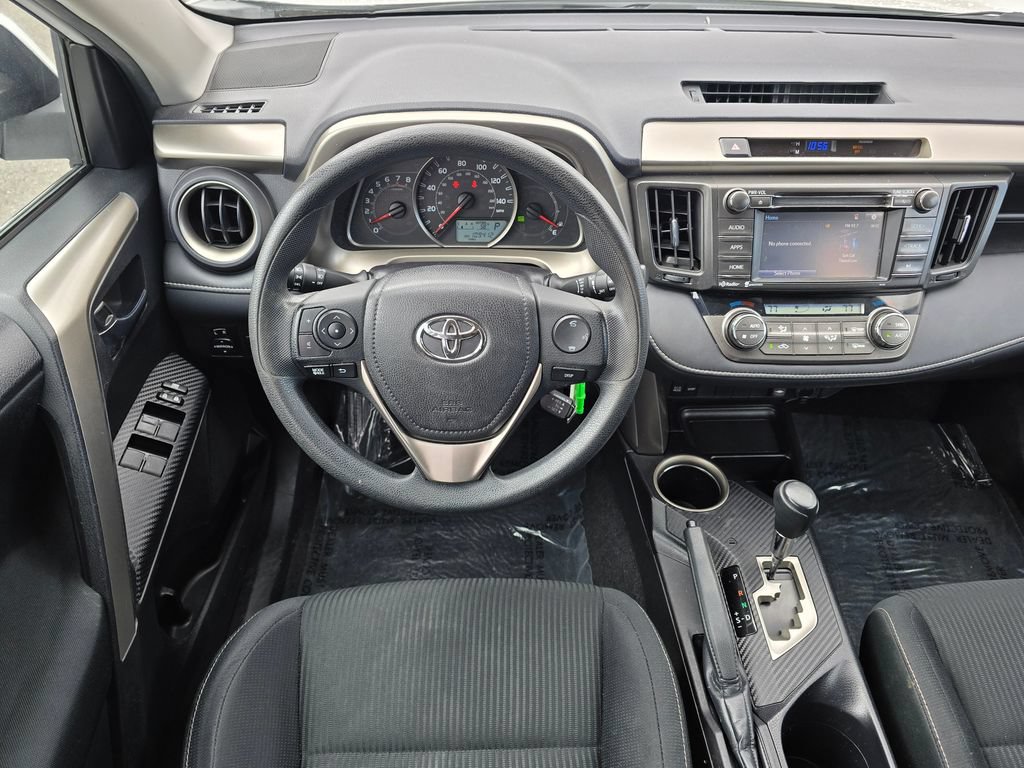 Used 2015 Toyota RAV4 XLE FWD image 10