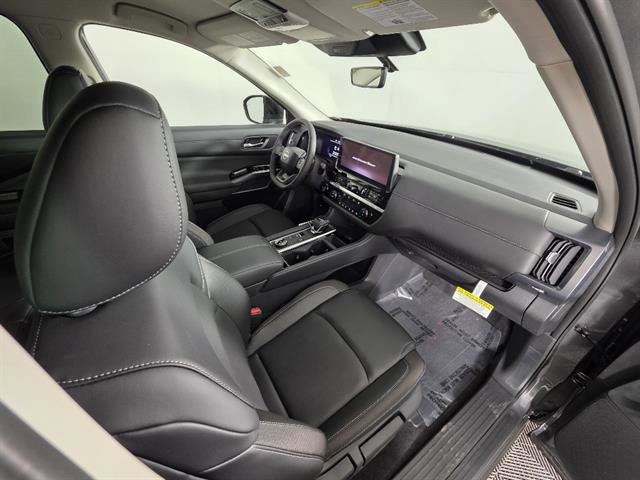 New 2026 Nissan Pathfinder SL AWD/4WD image 15