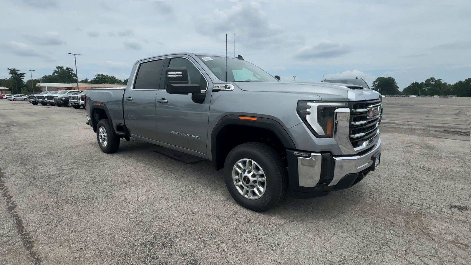 New 2026 GMC Sierra 2500 SLE AWD/4WD image 2