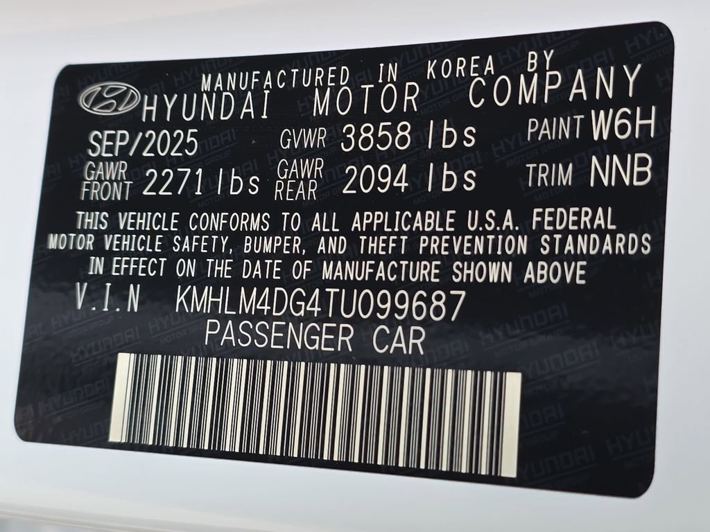 Certified 2026 Hyundai Elantra Sport FWD image 32