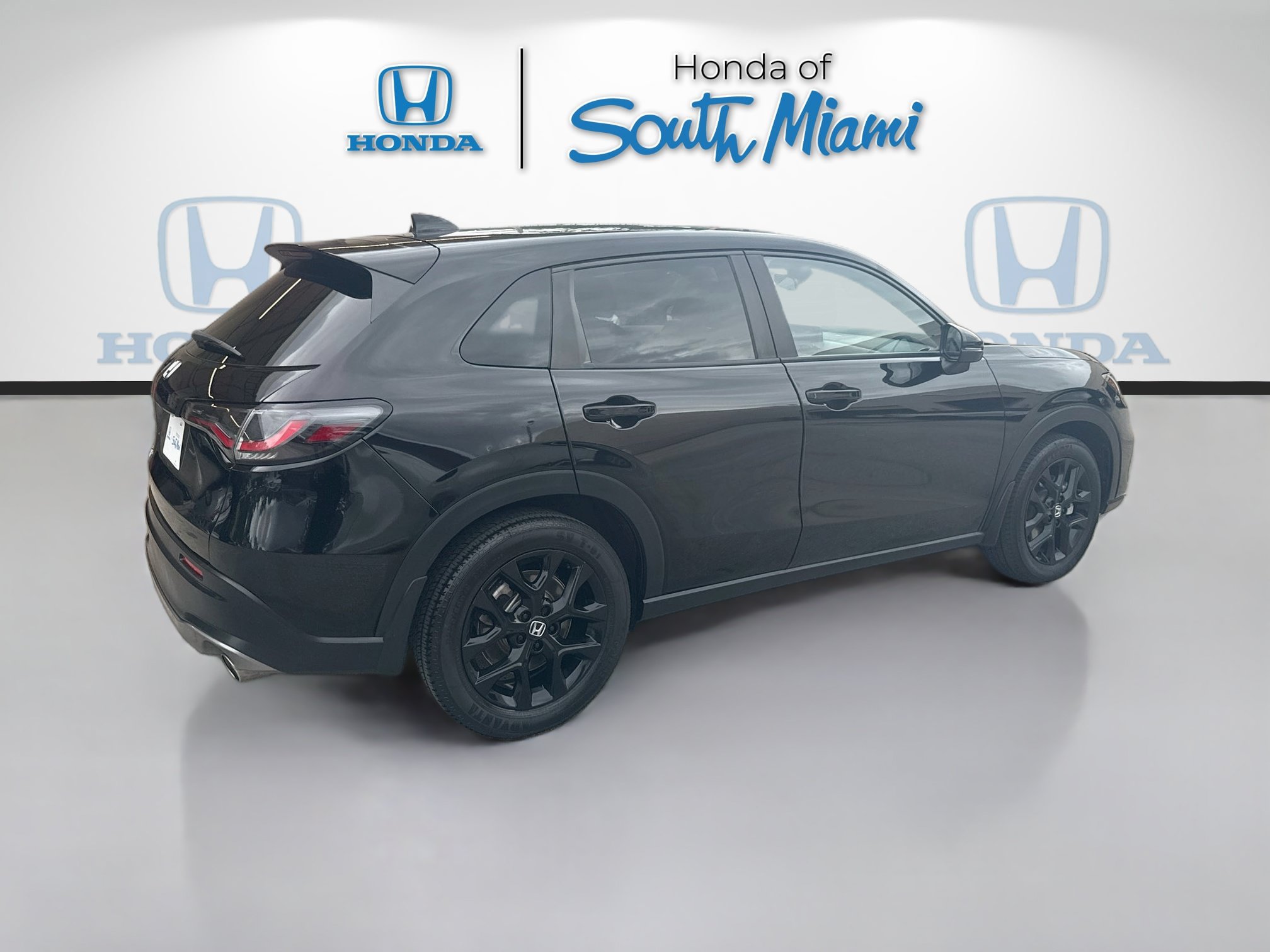 Used 2024 Honda HR-V Sport image 7