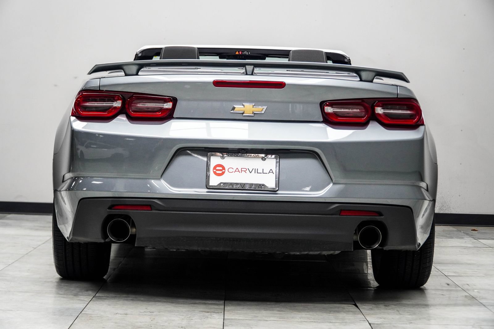 Used 2023 Chevrolet Camaro LT RWD image 12