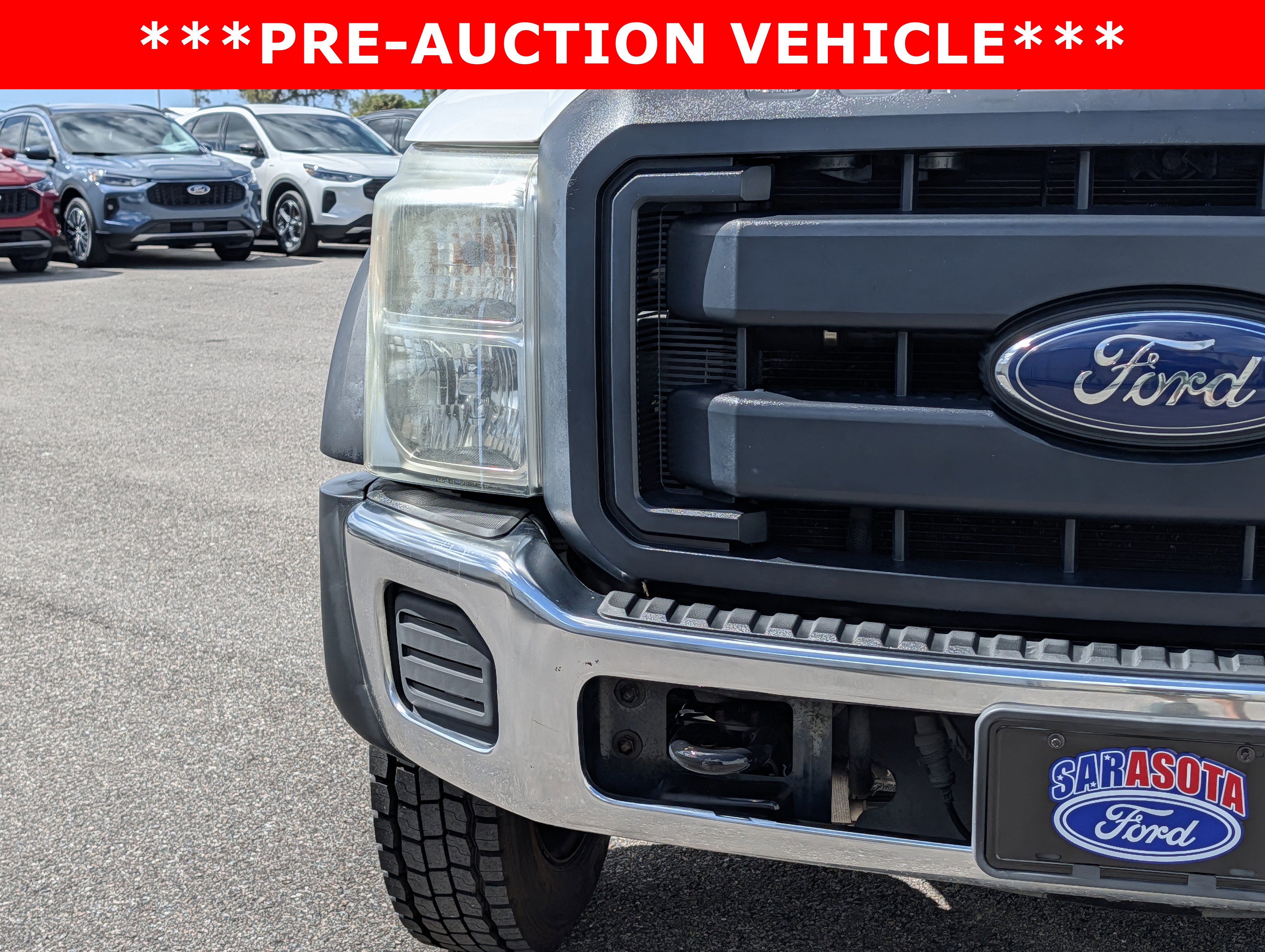Used 2016 Ford F550 4x4 Crew Cab Super Duty image 9