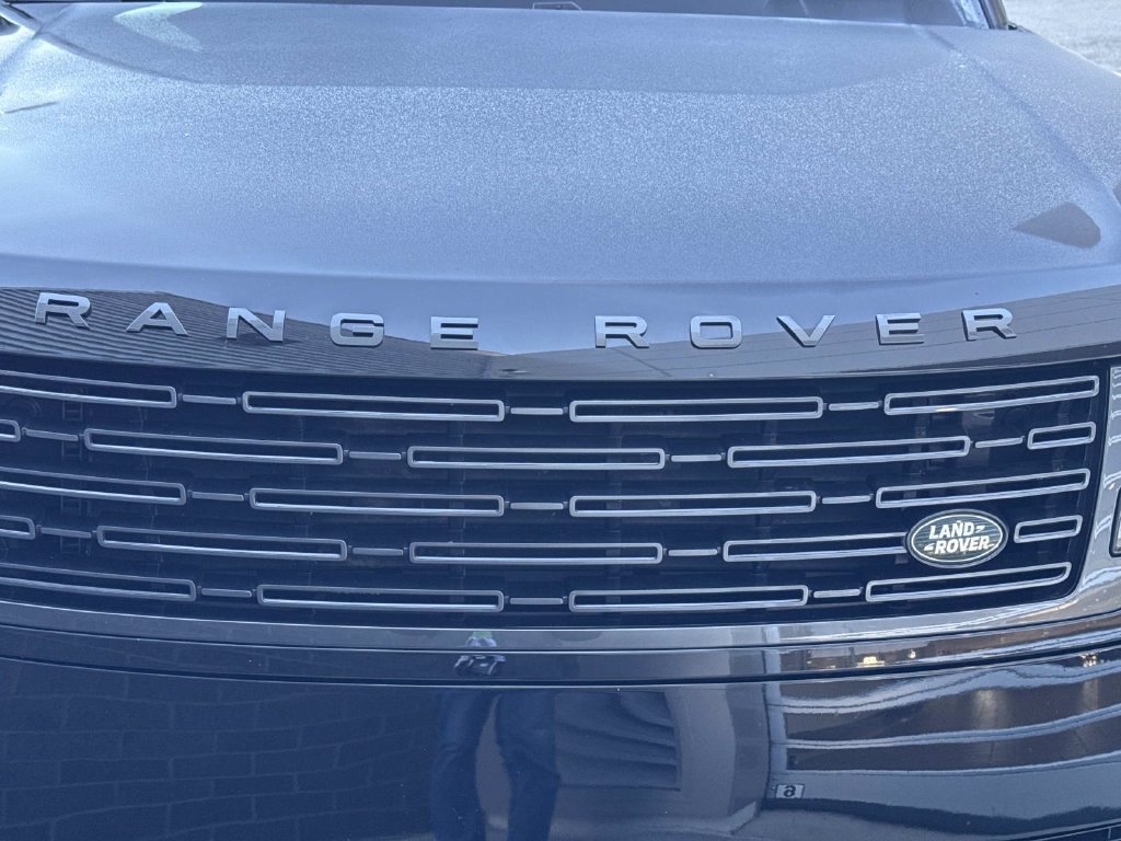 Certified 2023 Land Rover Range Rover SE AWD/4WD image 11