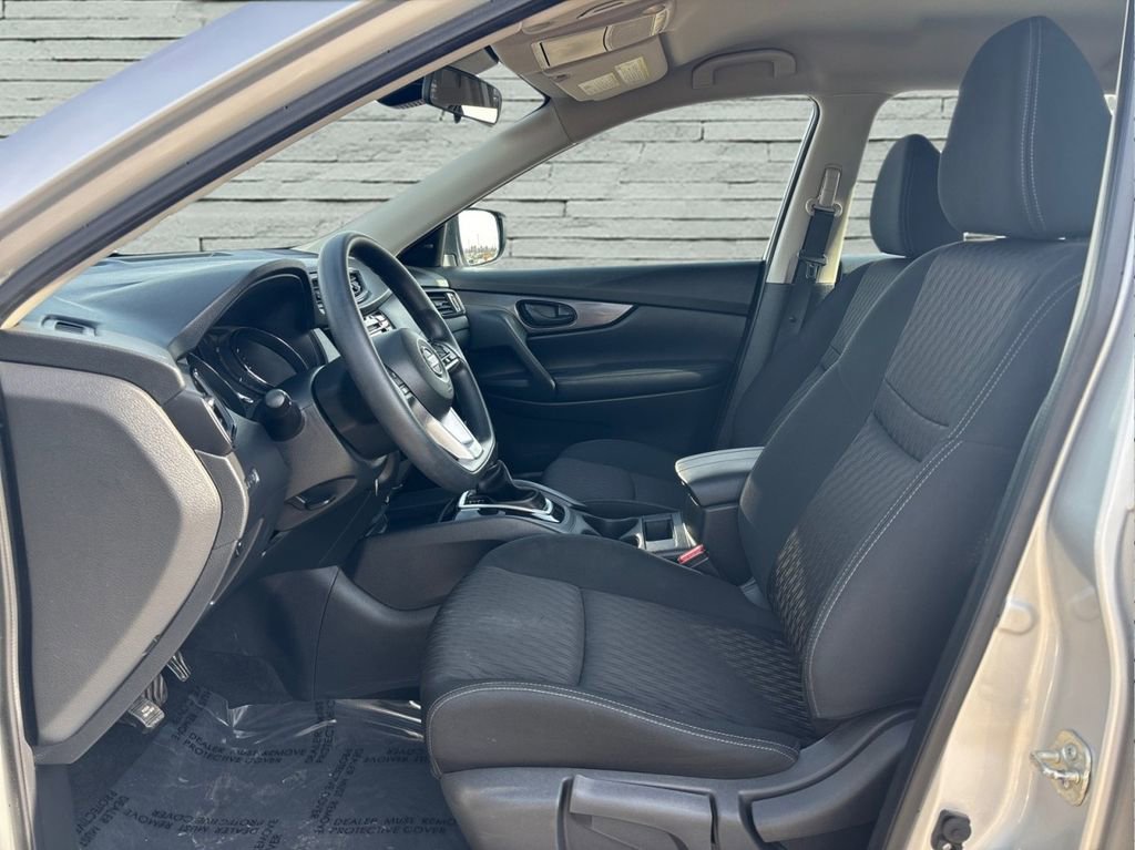 Used 2020 Nissan Rogue S AWD/4WD image 9