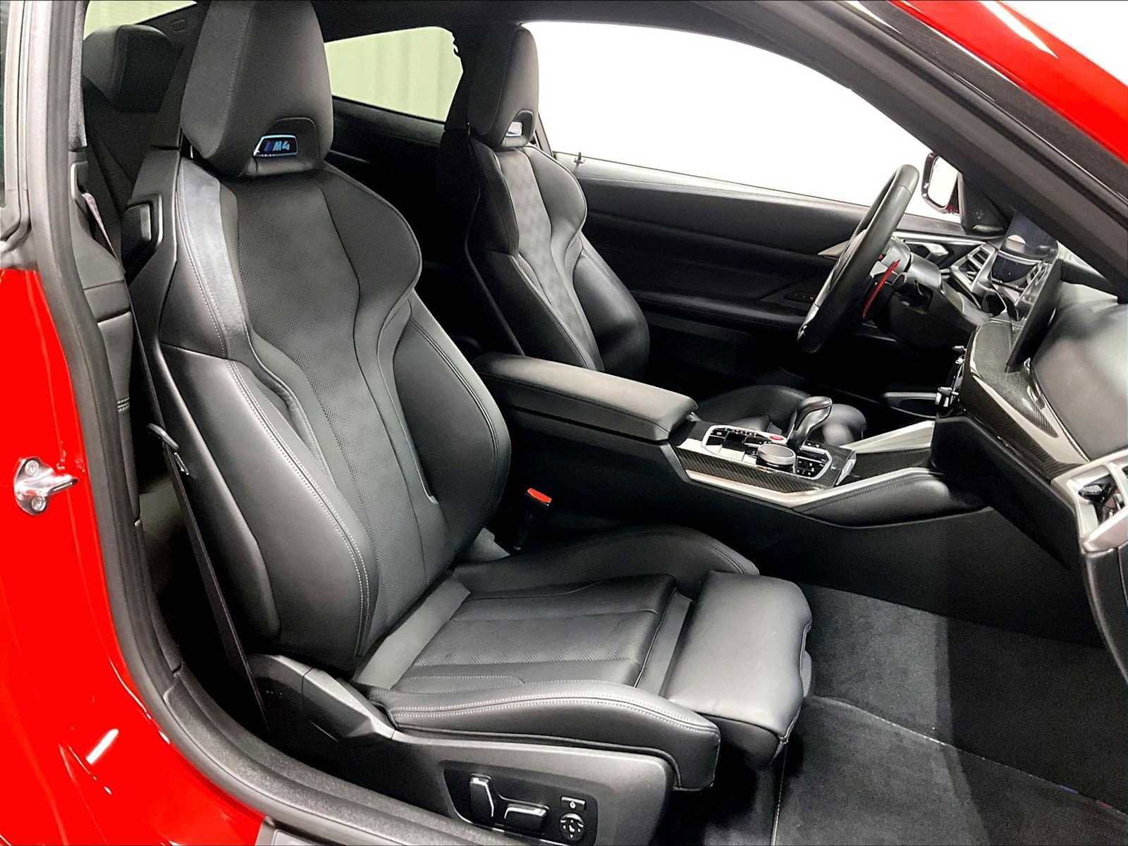 Used 2025 BMW M4 Competition image 30