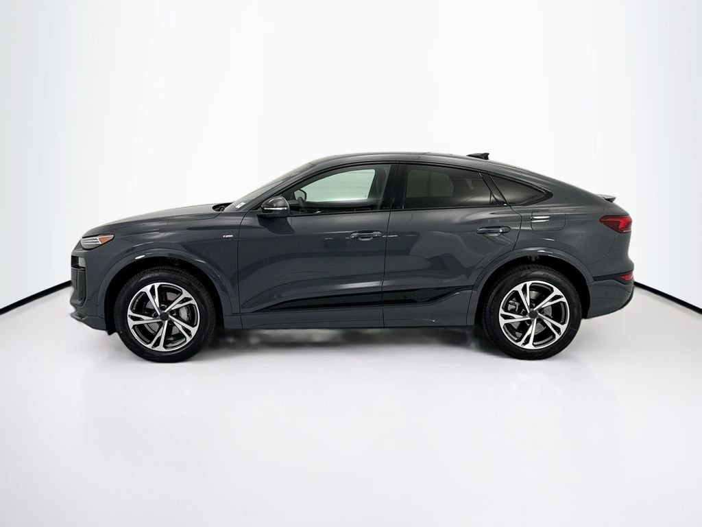New 2027 Audi Q6 e-tron Premium Plus AWD/4WD image 8