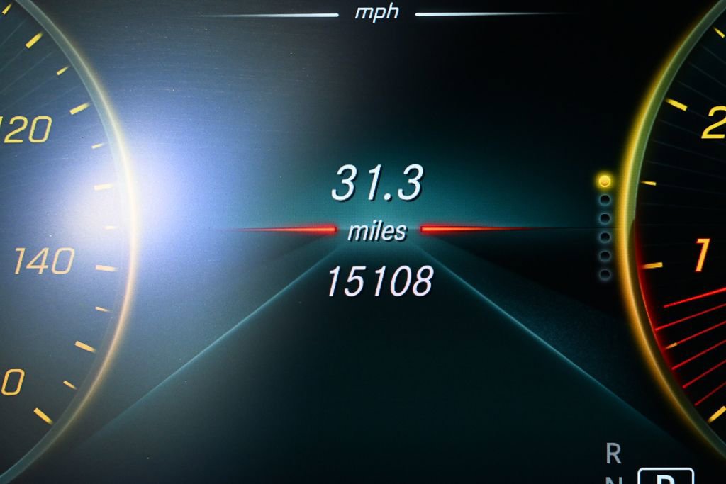 Certified 2022 Mercedes-Benz GLC 300 w/ Premium Package Lite image 12