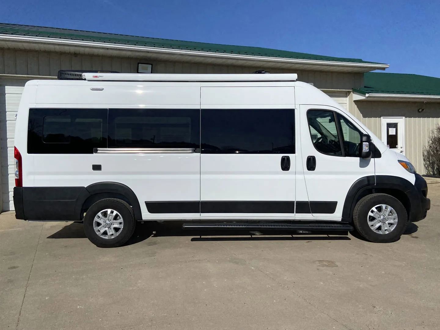 Used 2023 RAM ProMaster 3500 w/ Premium Convenience Group (B) image 7