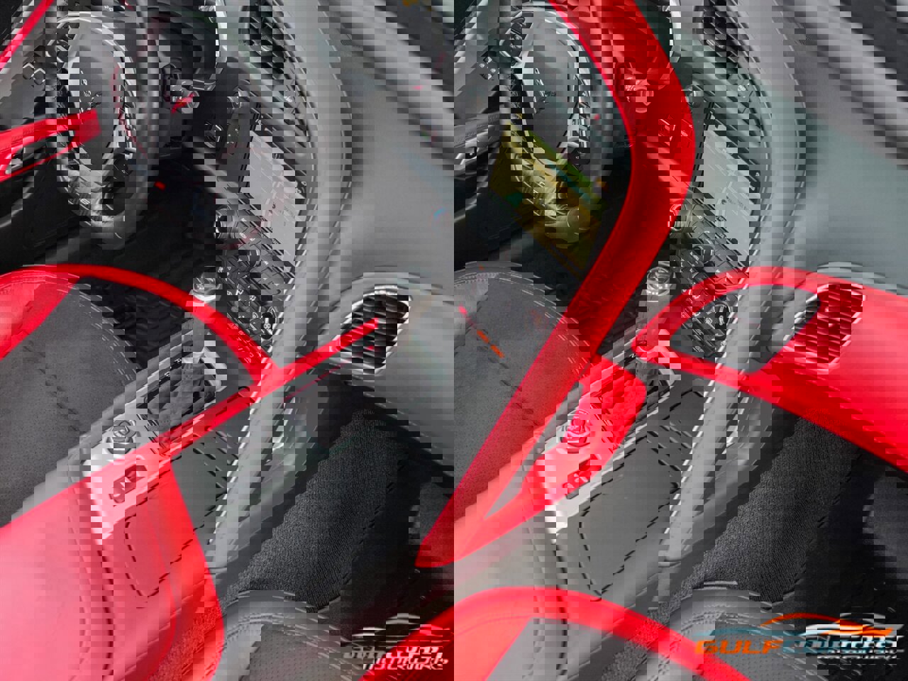 Used 2016 Chevrolet Corvette Z06 w/ 3LZ Preferred Equipment Group image 35