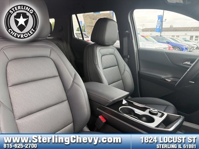 New 2026 Chevrolet Equinox LT w/ Convenience Package II FWD image 12