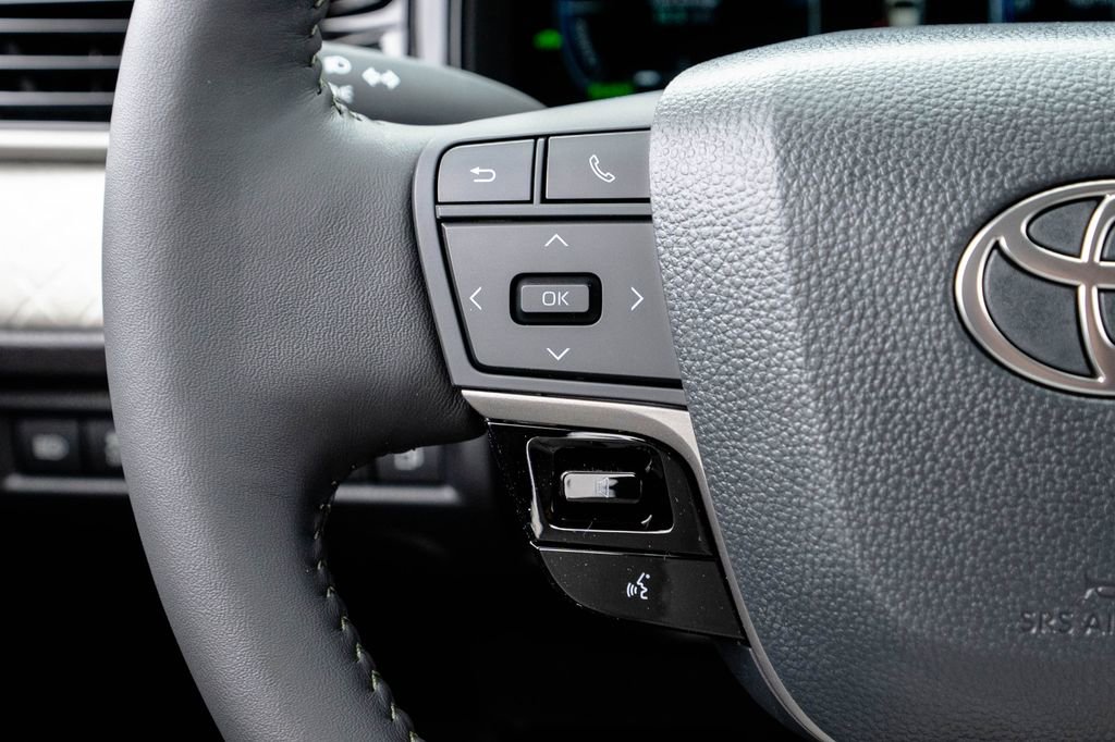 New 2026 Toyota Camry XLE image 15