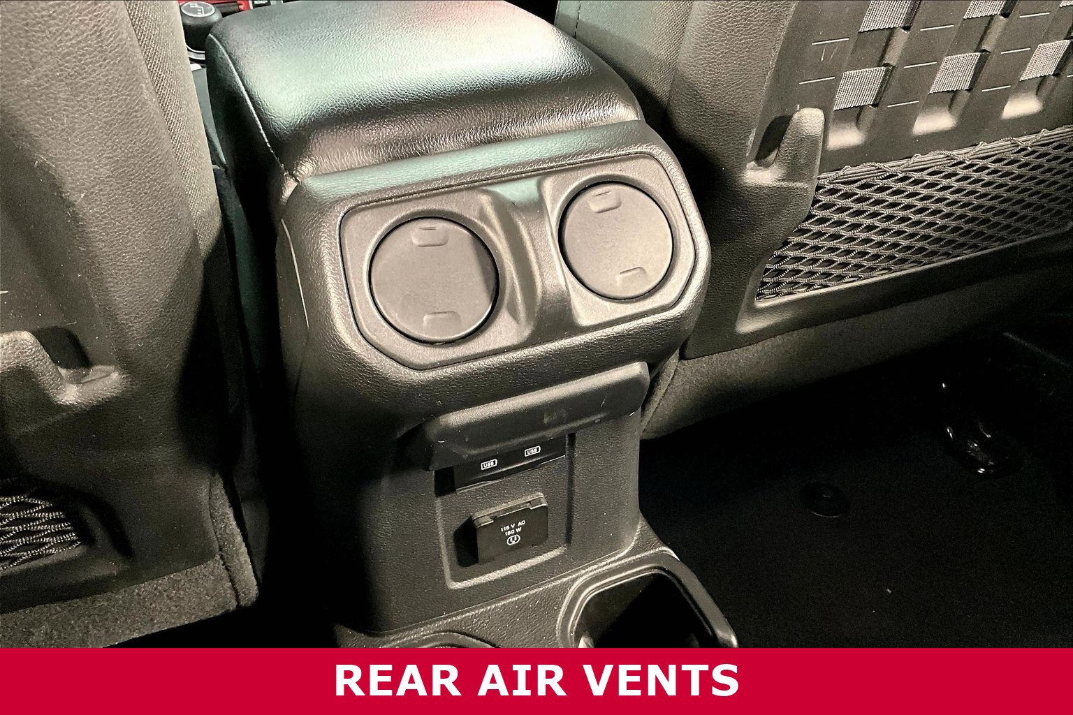 Used 2023 Jeep Wrangler Rubicon AWD/4WD image 10