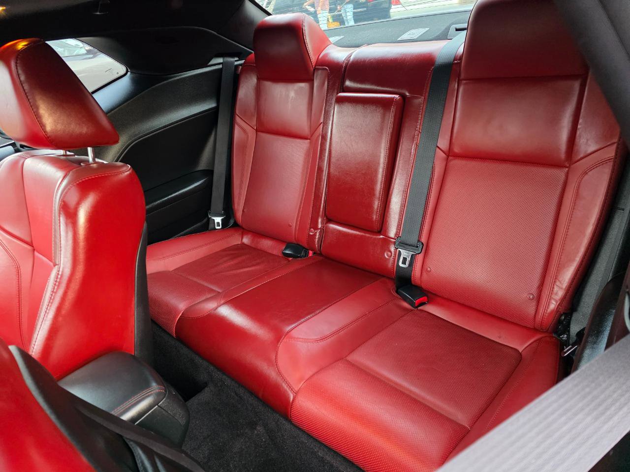 Used 2017 Dodge Challenger GT image 12