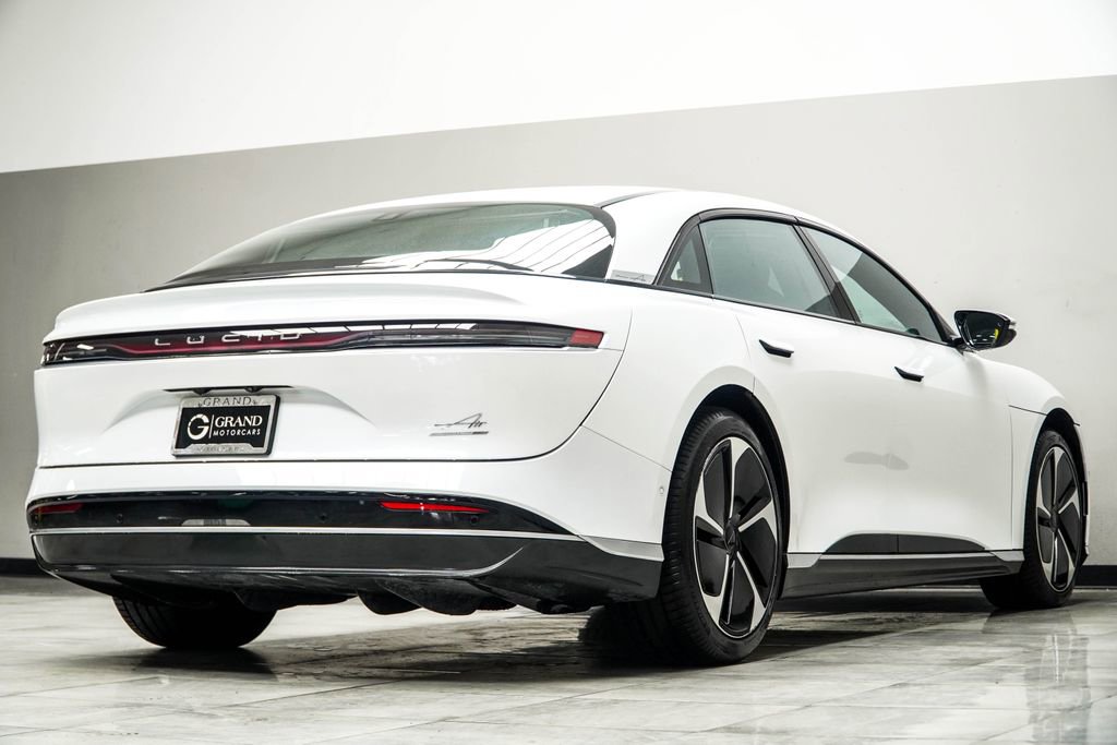 Used 2024 Lucid Air Touring image 14