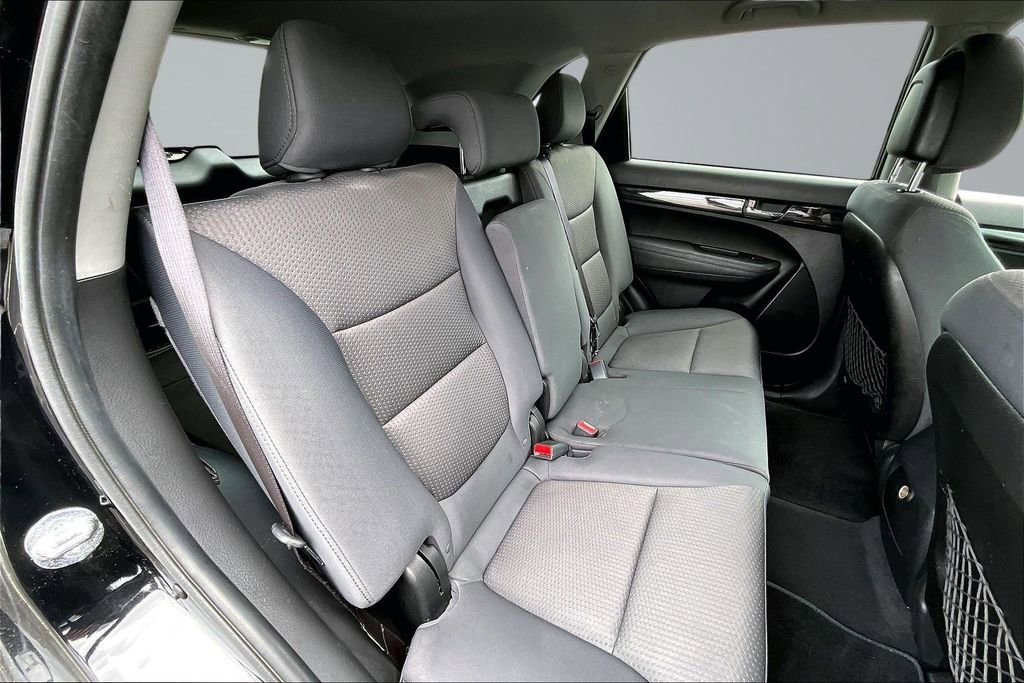 Used 2012 Kia Sorento LX w/ Convenience Pkg FWD image 27