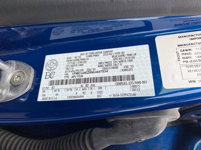 Used 2022 Ford Escape SE image 25