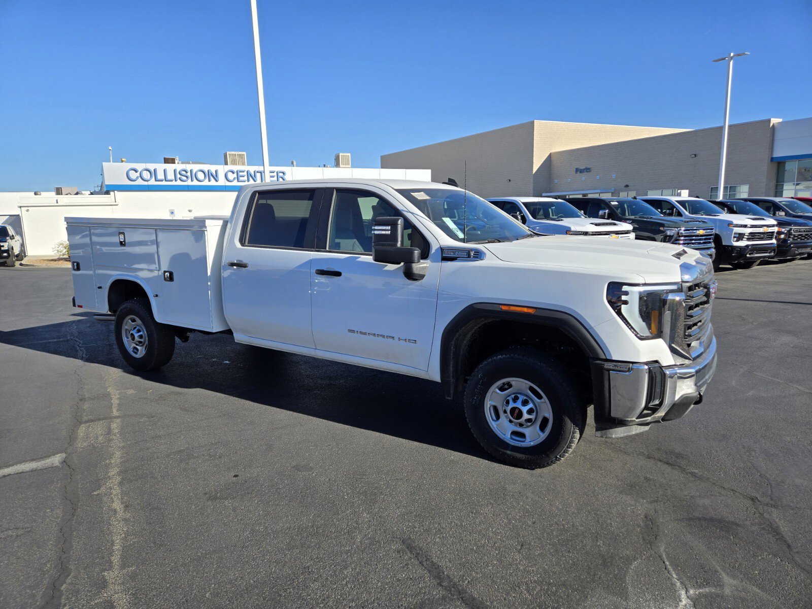 New 2024 GMC Sierra 2500 Pro w/ Convenience Package image 1
