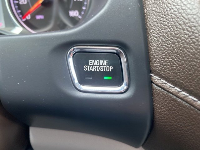 Used 2023 GMC Acadia SLT w/ Preferred Package image 24