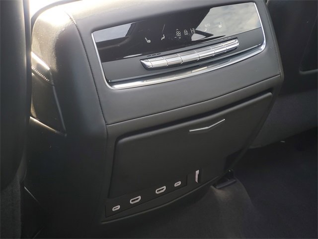 Used 2023 Cadillac Escalade Premium Luxury Platinum image 37