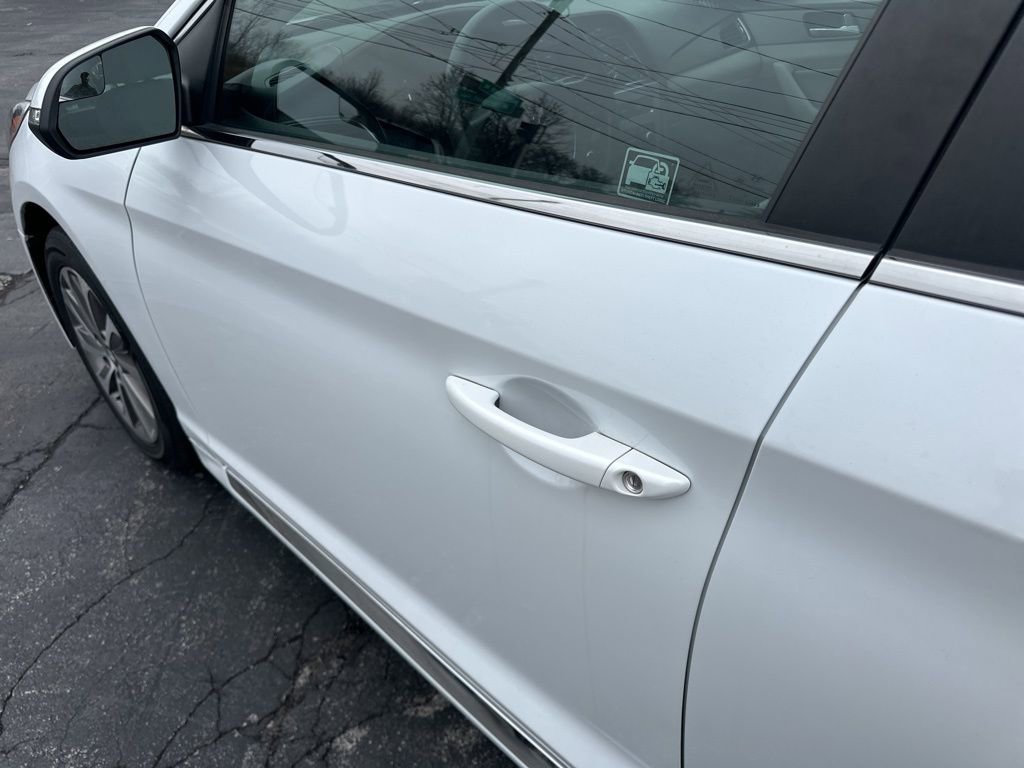 Used 2015 Hyundai Sonata Sport image 11