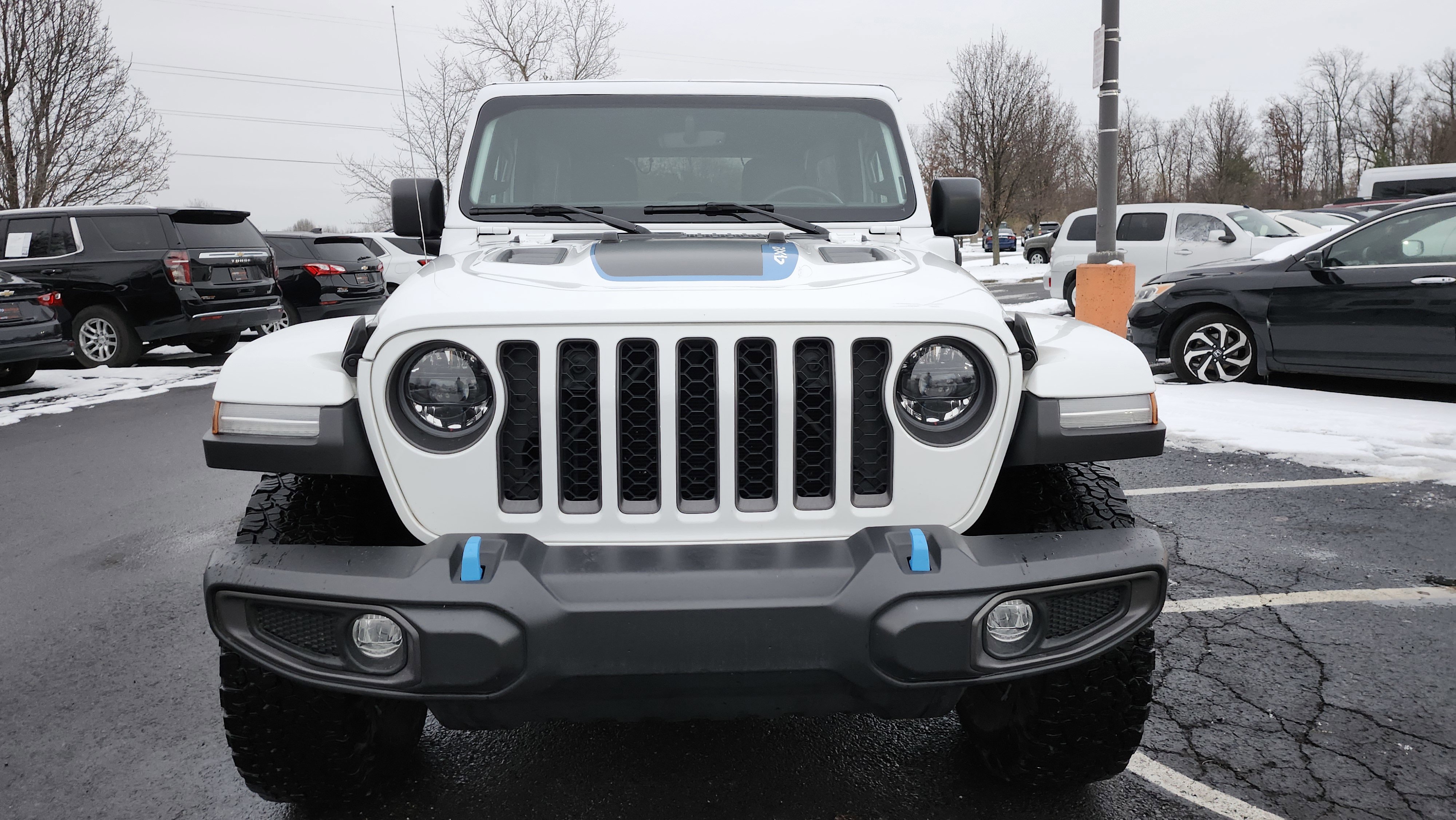 Used 2023 Jeep Wrangler Unlimited Rubicon 4xe w/ Cold Weather Group image 13