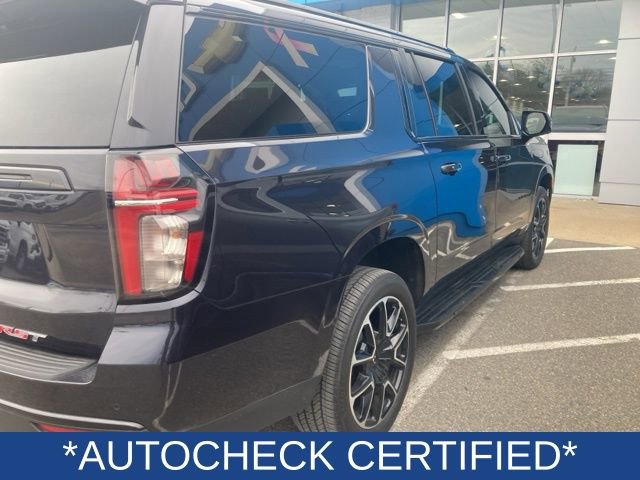 Used 2023 Chevrolet Suburban RST w/ Luxury Package image 2