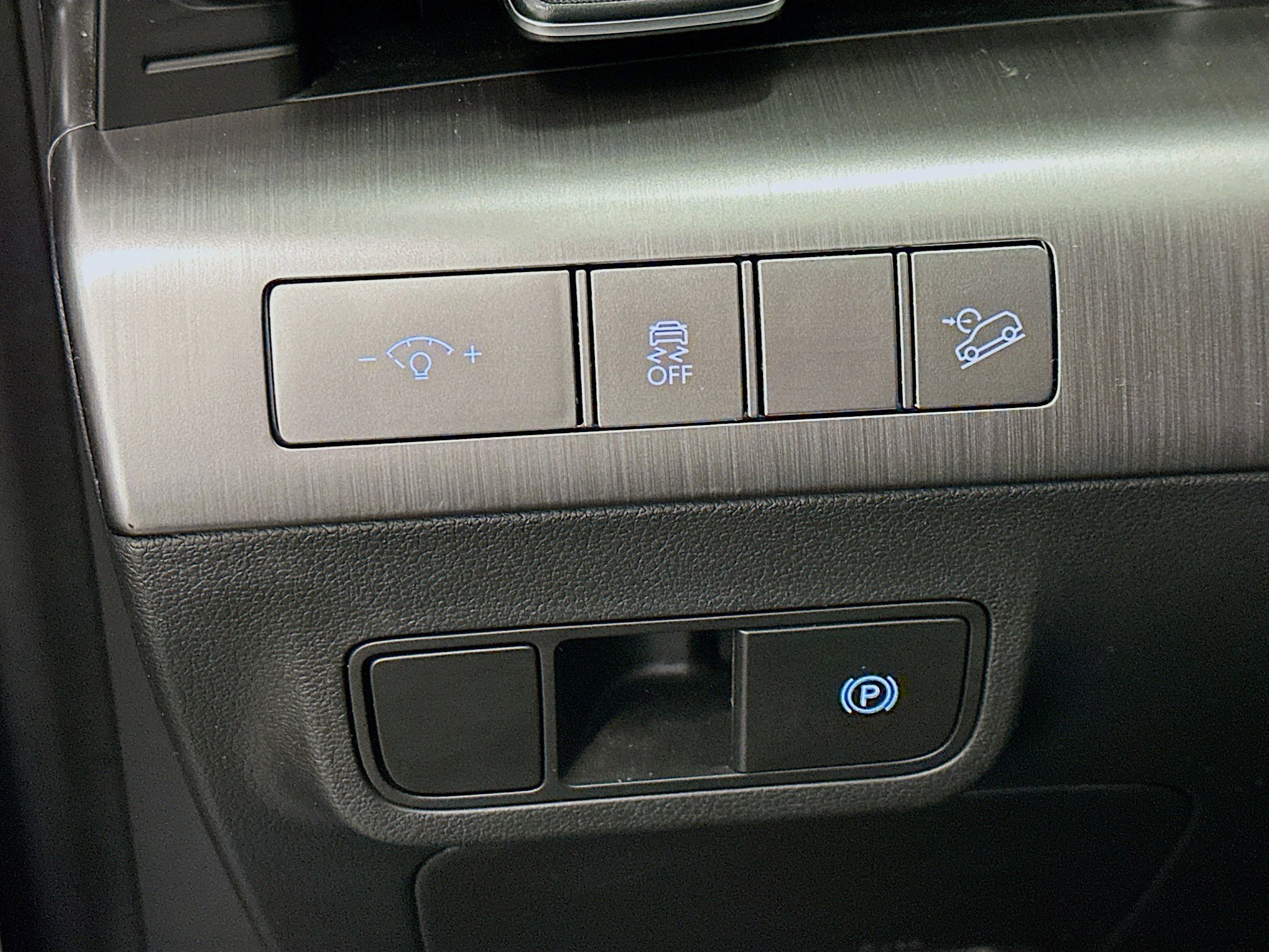 Used 2025 Hyundai Kona SEL AWD/4WD image 17